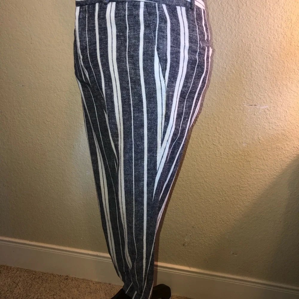 Banana Republic Avery Striped Linen Blue & White Striped Pants Size 2